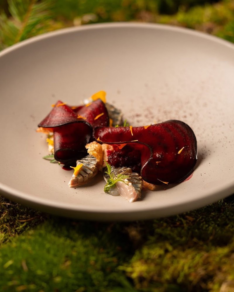 Seasonal ingredients, precise composition