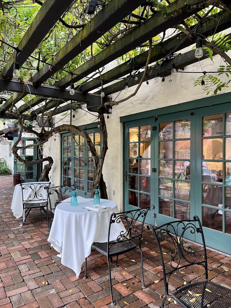 Vine-covered outdoor dining