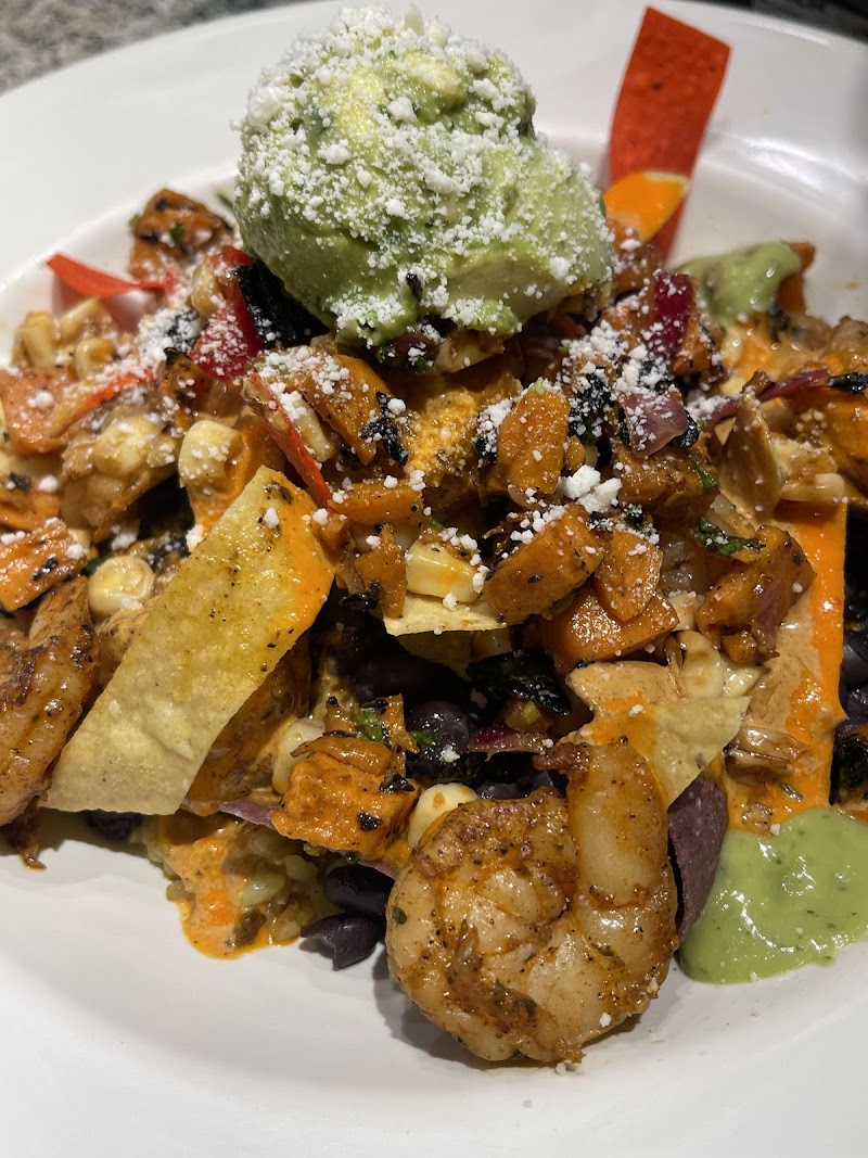 Colorful shrimp and veggie bowl