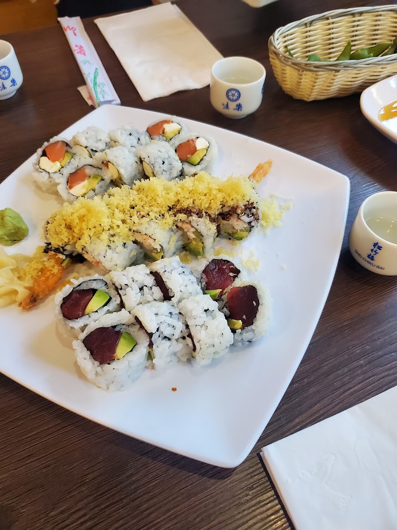 Classic rolls, sake session