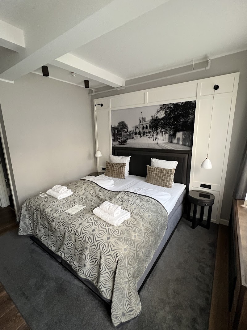 Comfortable, well-appointed room