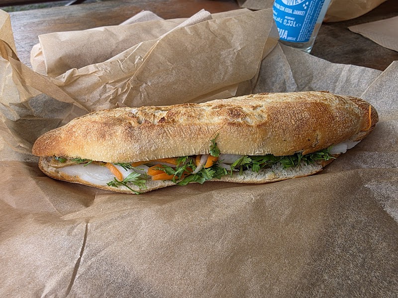 Crispy baguette, vibrant fillings