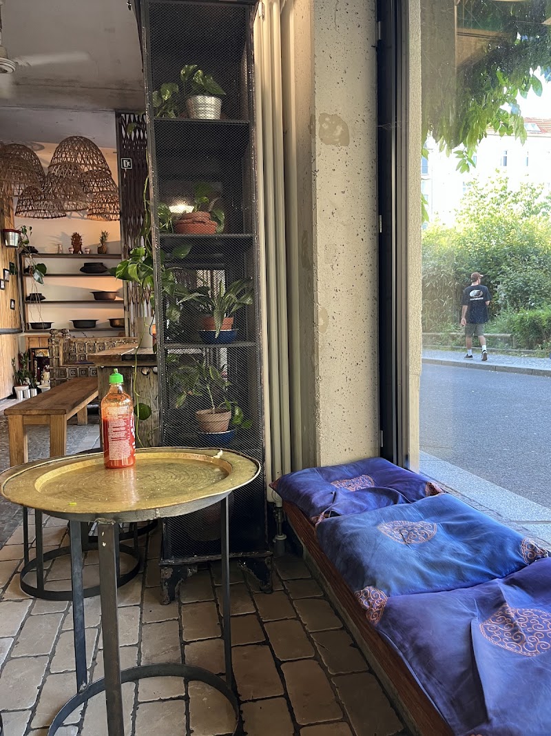 Sriracha on the window seat