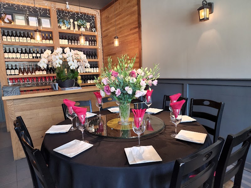 Elegant dining room setup