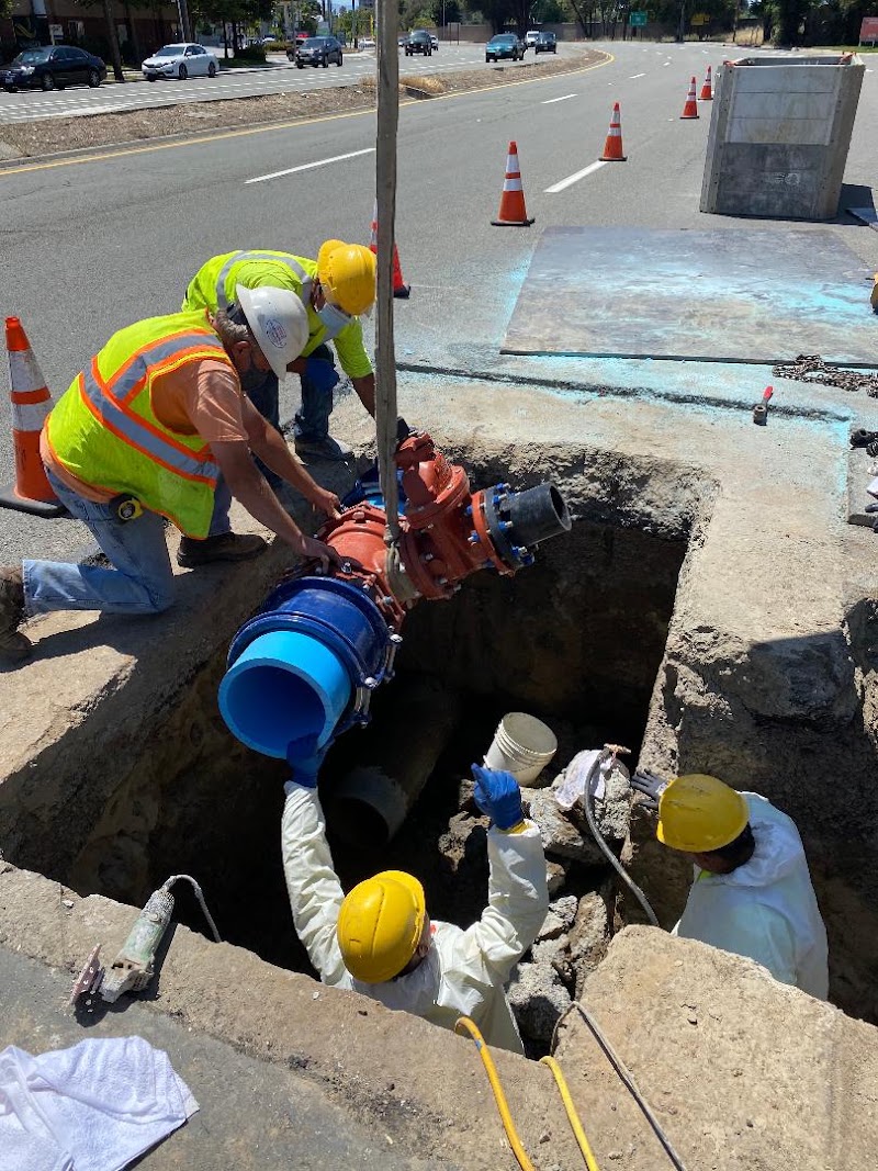 Deep underground pipe installation