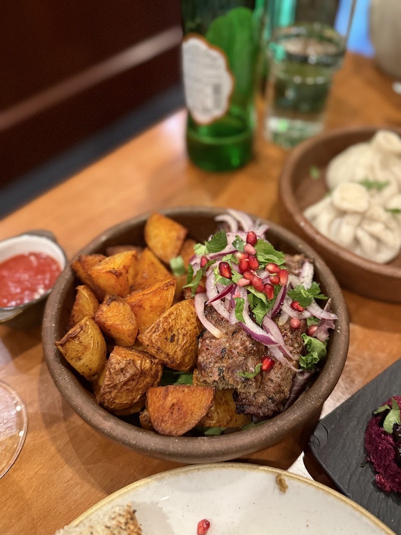 Kebab with roasted potatoes