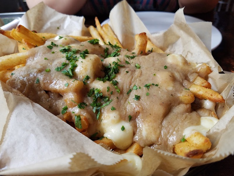 Gravy-loaded fries, Providence style