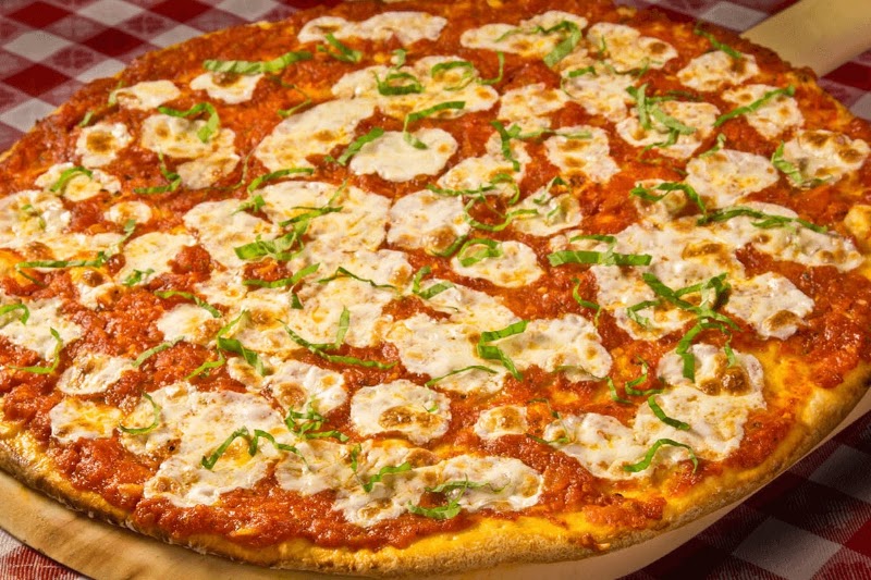 Classic margherita, fresh basil