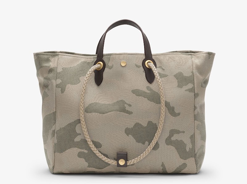 Camo canvas everyday tote