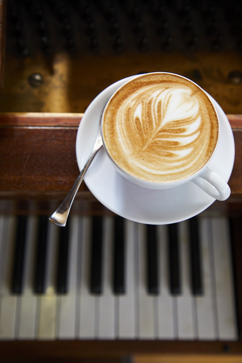 Latte art, Italian craft