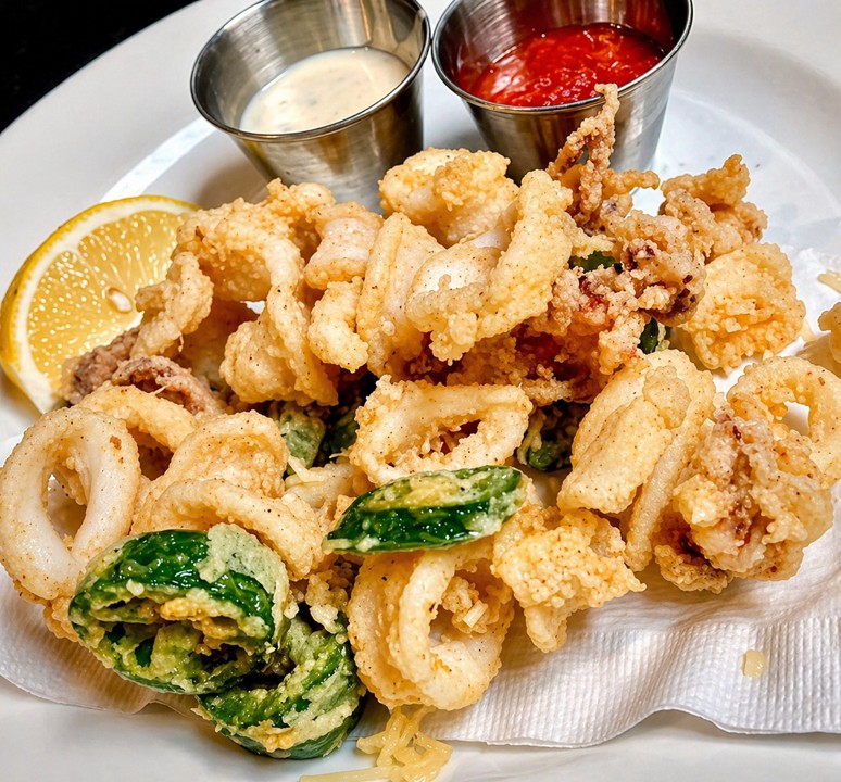 Crispy calamari, two dipping sauces