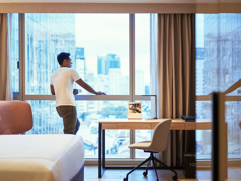 City views, work ready