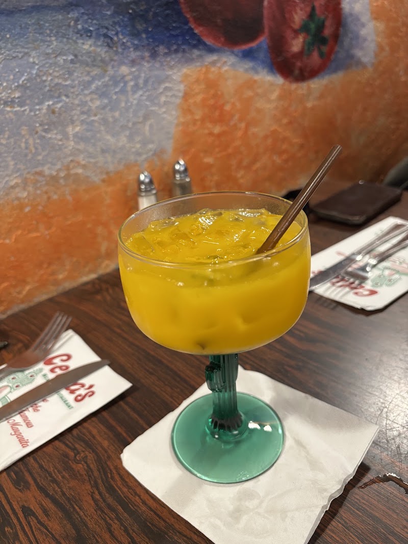 Mango margarita on the rocks