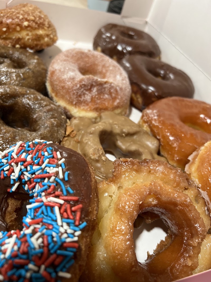 Classic glazed, sprinkles, crullers