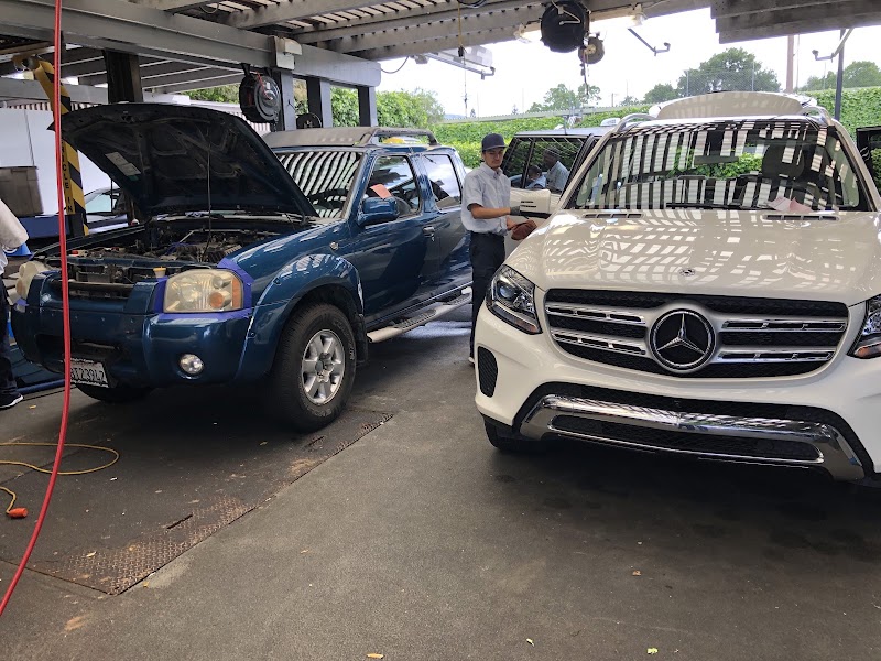 Engine bay detail service