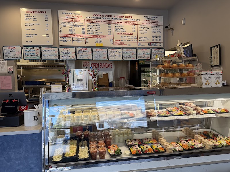 Full menu, fresh counter