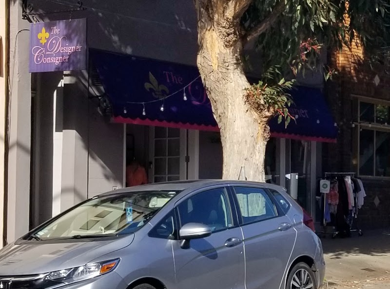 Welcoming neighborhood boutique exterior