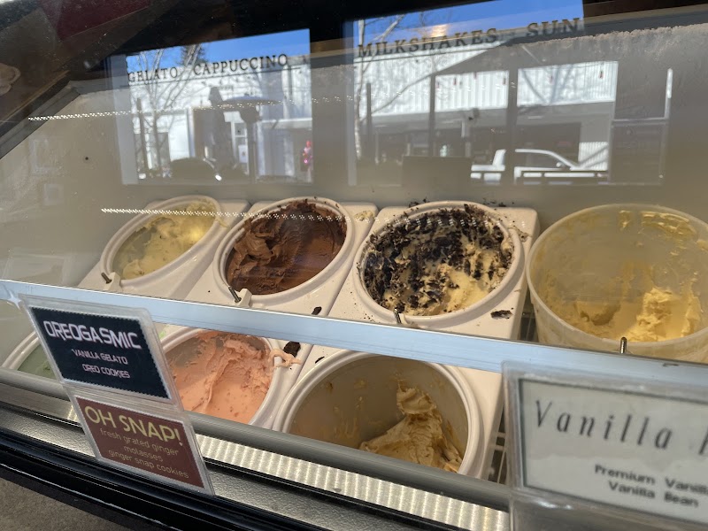 Rotating flavors on display