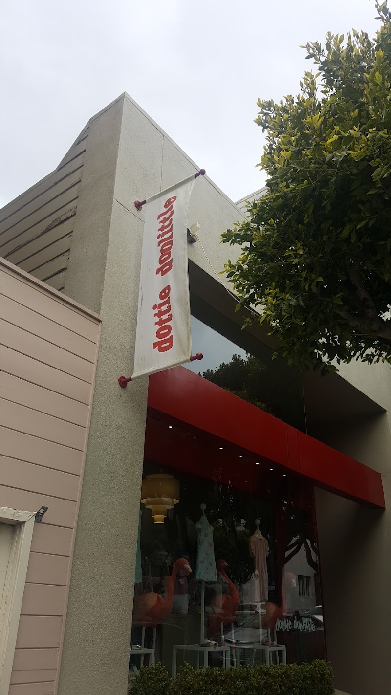 Dottie Doolittle storefront signage