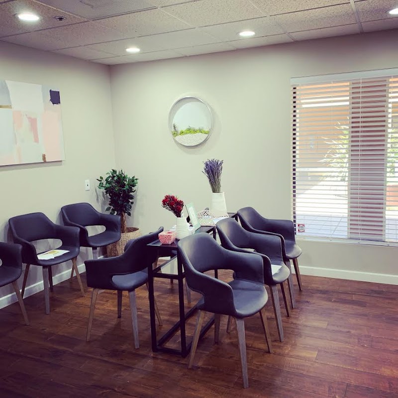 Relaxing patient waiting room
