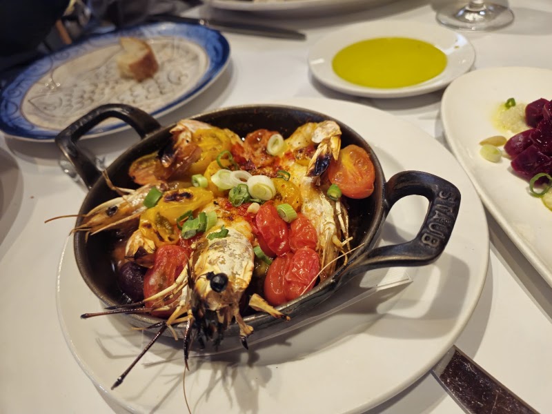 Garides tou Fournou, sizzling skillet