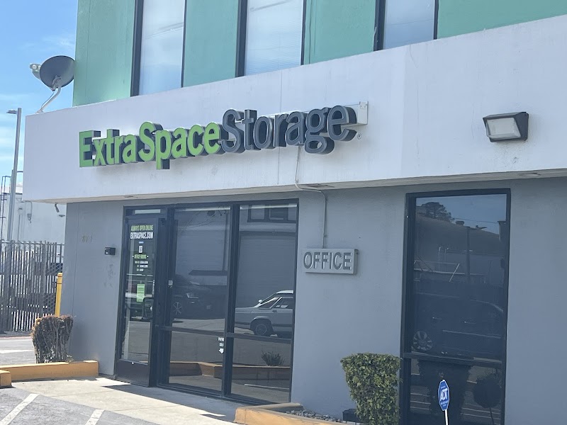 Convenient office entrance