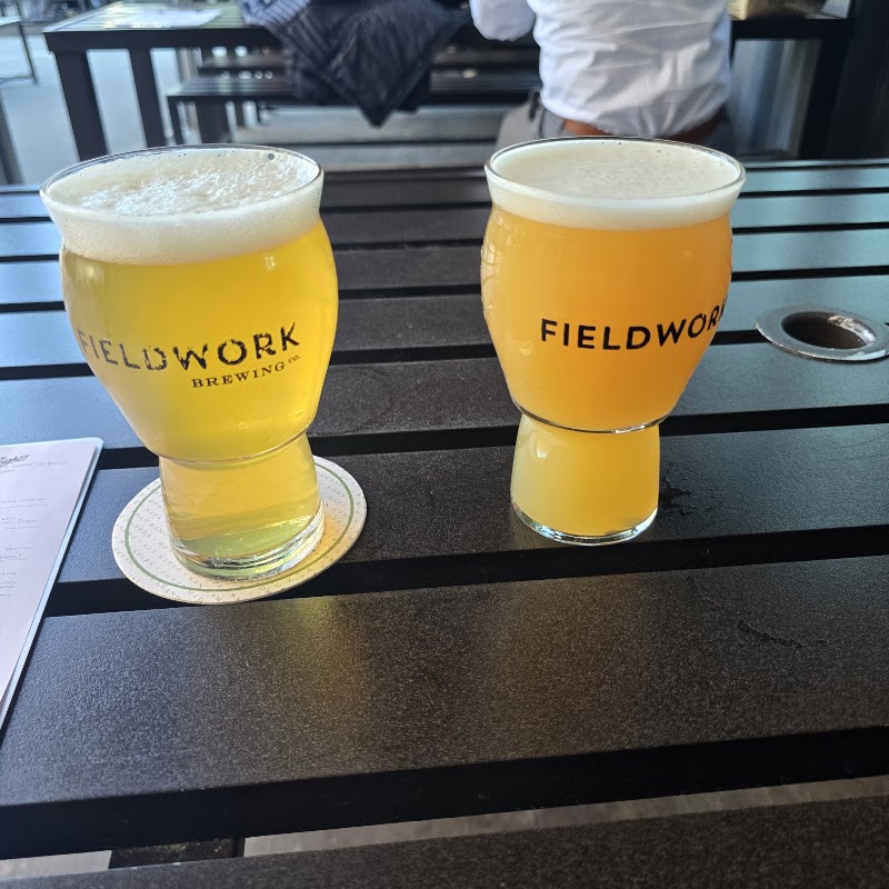 Fresh pours, outdoor table