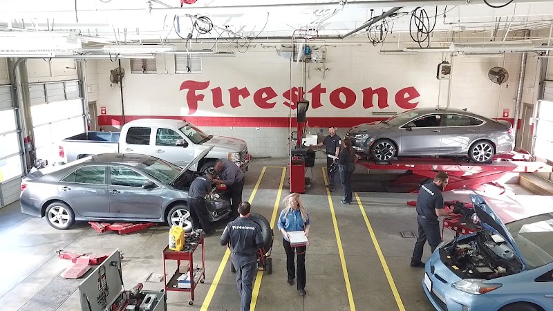 Full bays, team hard at work