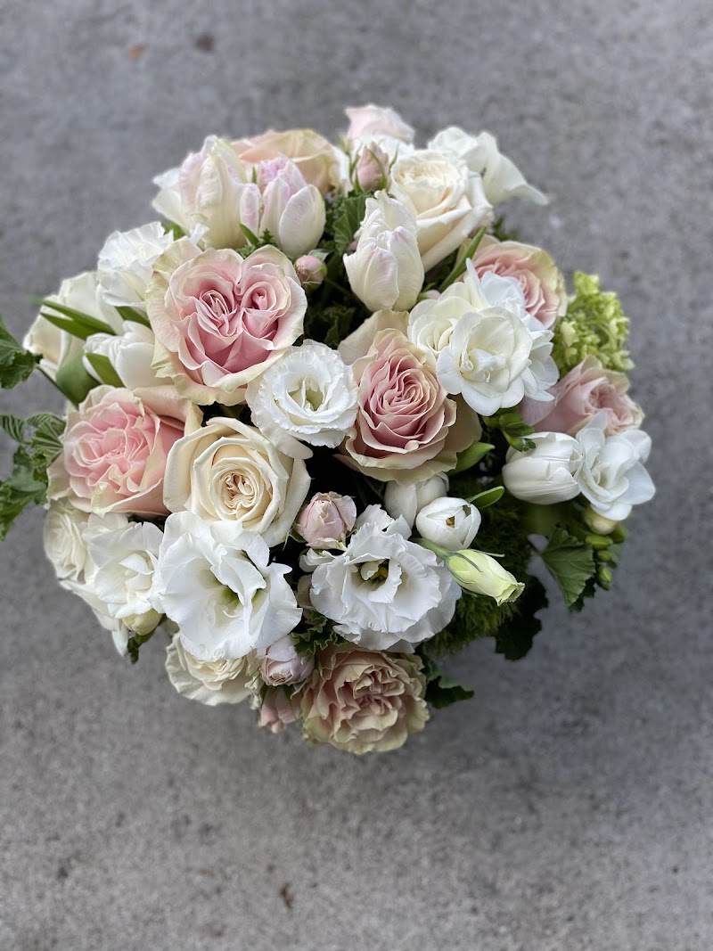 Soft blush garden bouquet