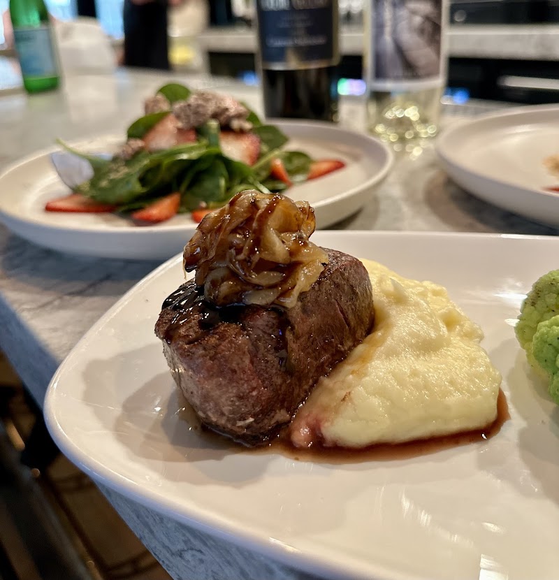Filet mignon, caramelized onion topping