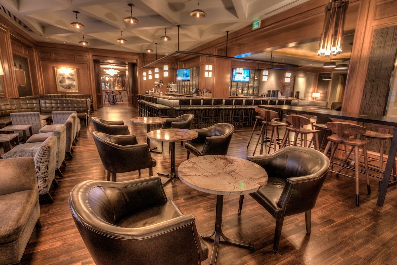 Warm, relaxed hotel lounge