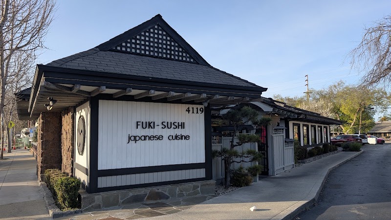 Classic Japanese exterior, Palo Alto