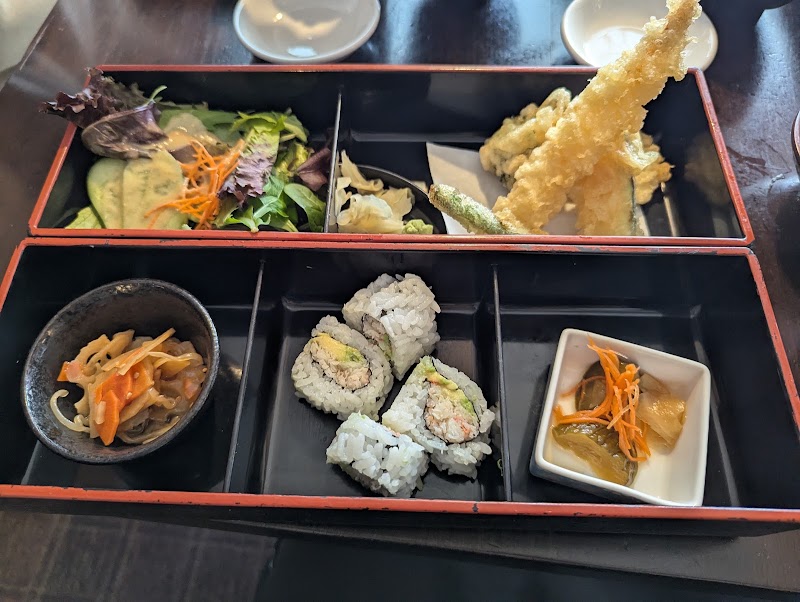 Lunch set, thoughtfully composed