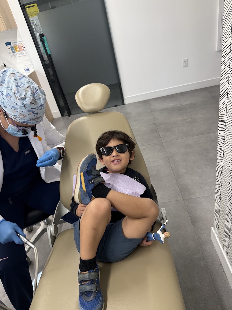 Happy kid, relaxed visit