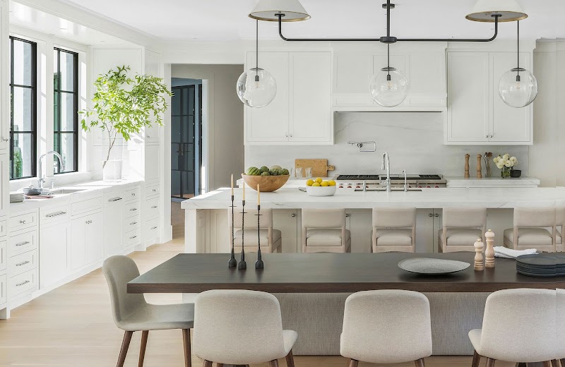 Bright kitchen, clean lines