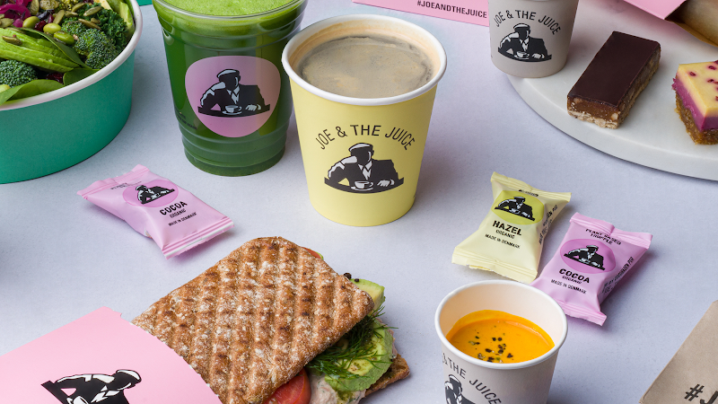 Fresh juices and wholesome bites
