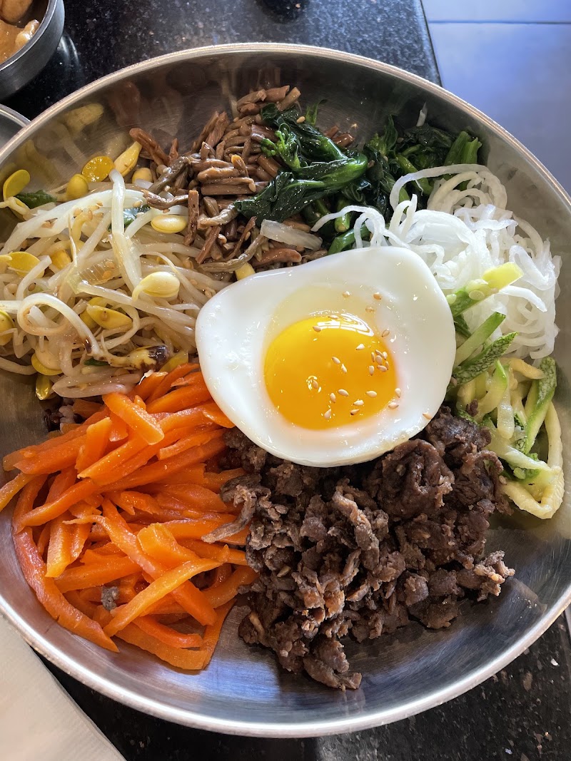 Classic bibimbap, sunny side