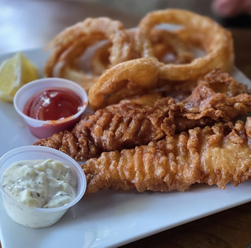 Golden crispy fish platter