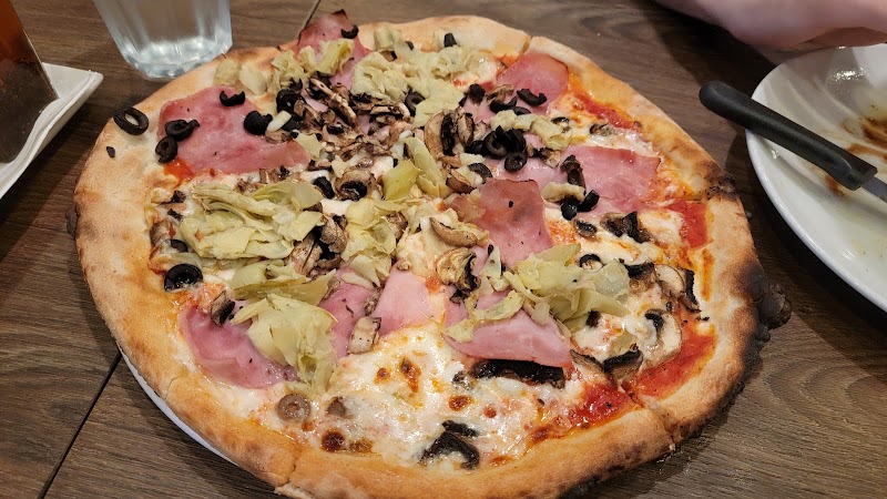 Loaded pizza, fresh toppings