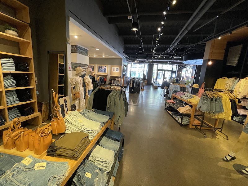 Women's denim and accessories