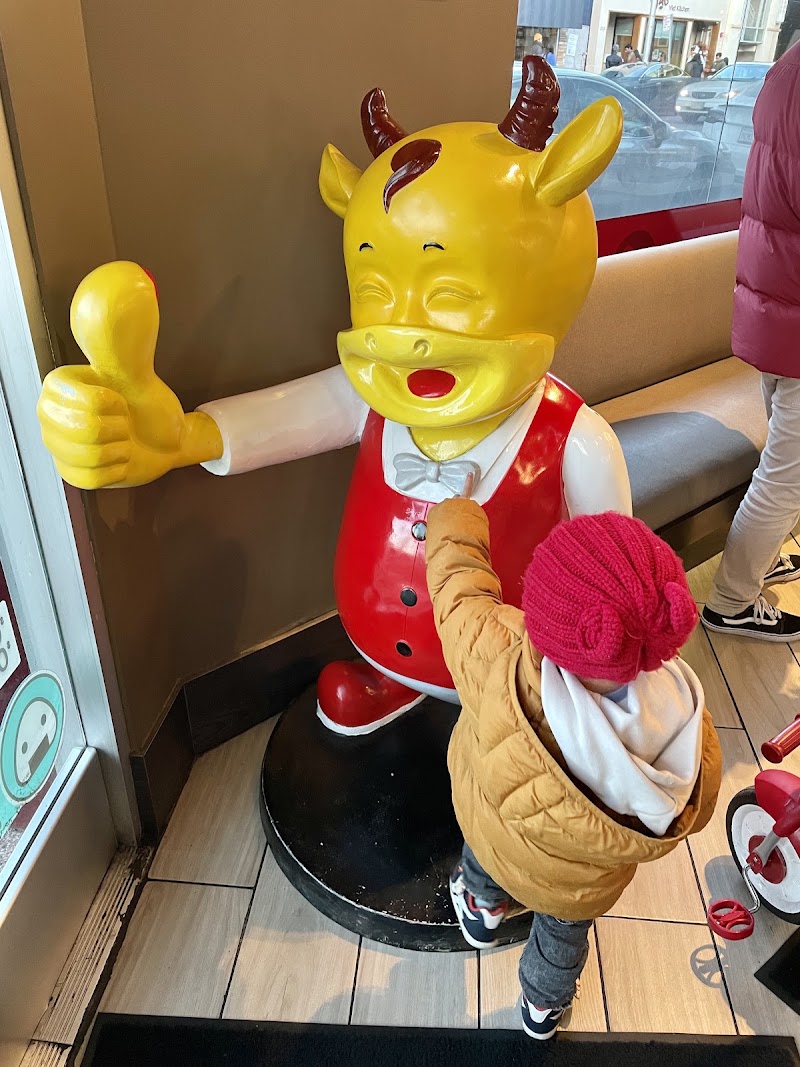 Fun mascot at entrance