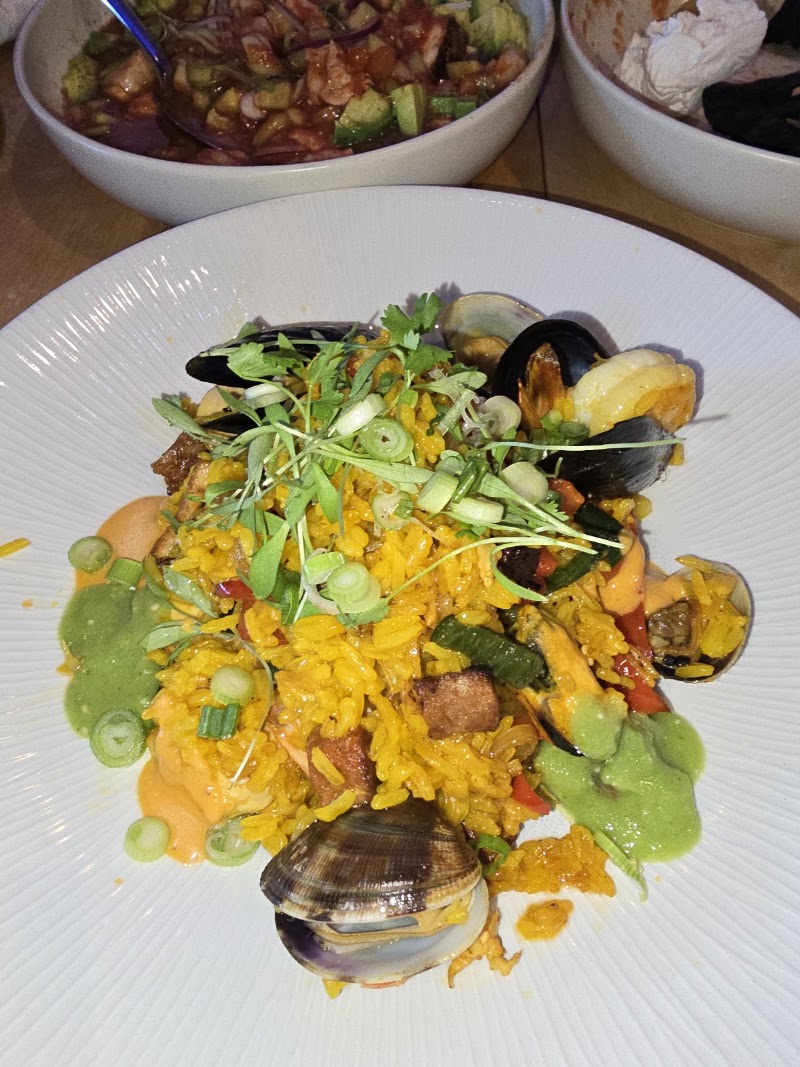Saffron rice with shellfish