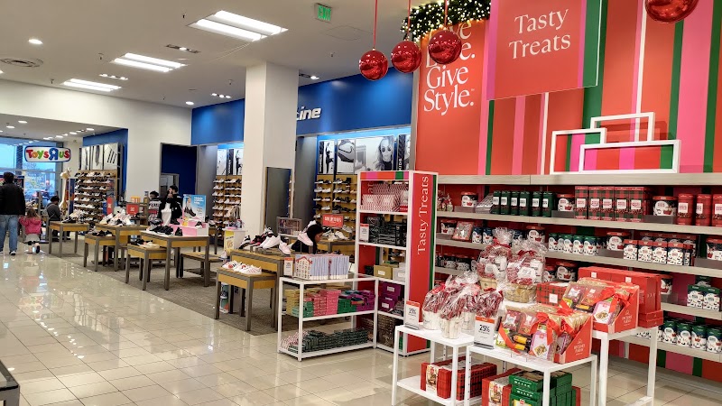 Holiday gifts and footwear