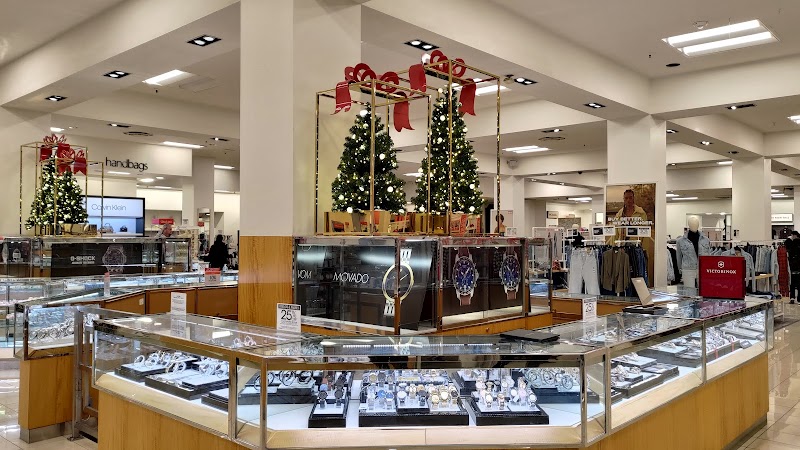 Holiday watches and jewelry displays
