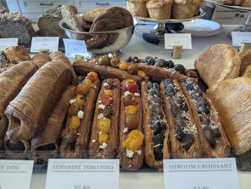 Savory croissants, fresh toppings