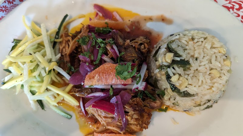 Tender braised meat plate