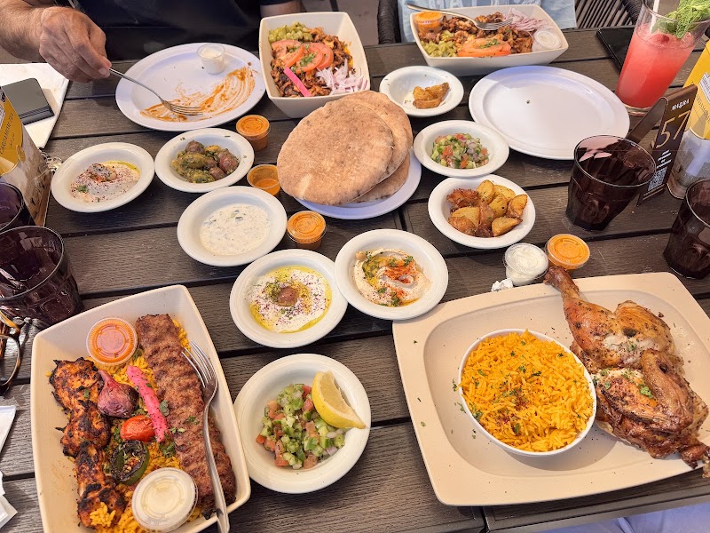 Abundant table, full feast