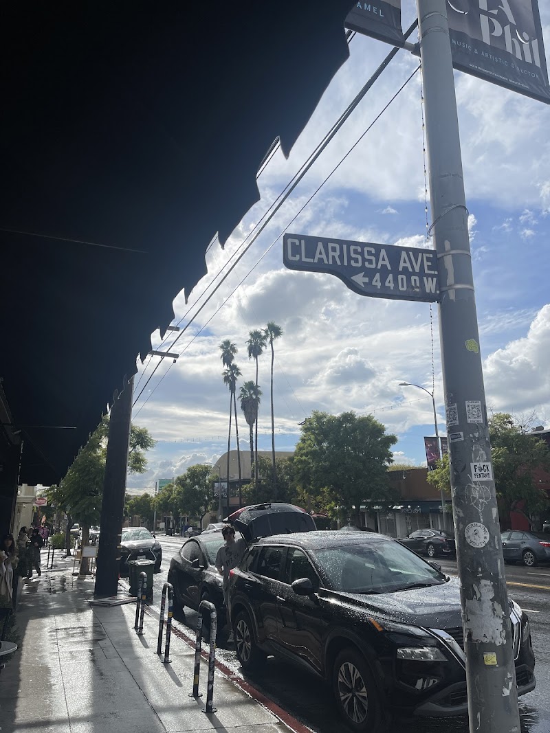 Sunny LA street corner