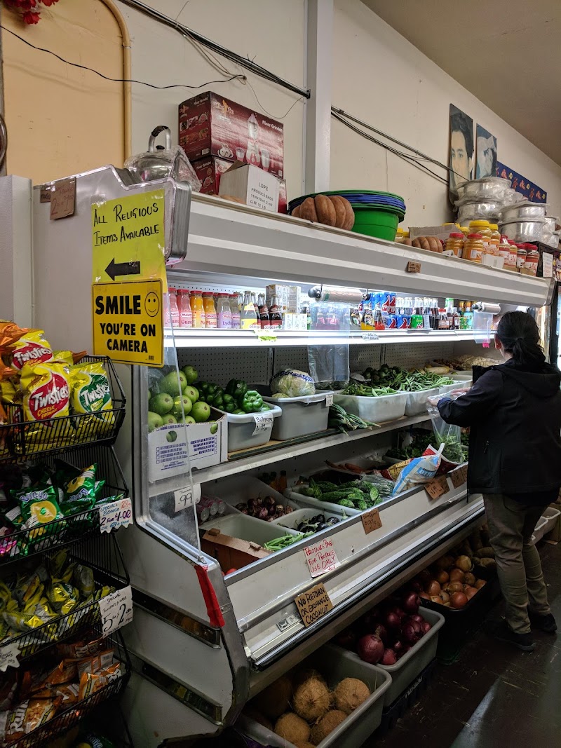 Fresh produce, everyday essentials