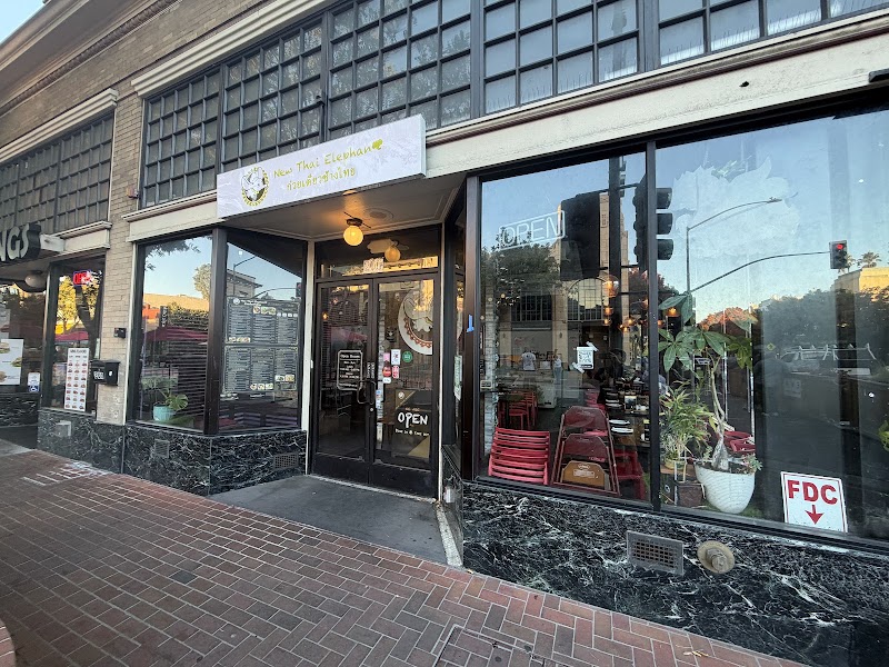 Corner spot, always open